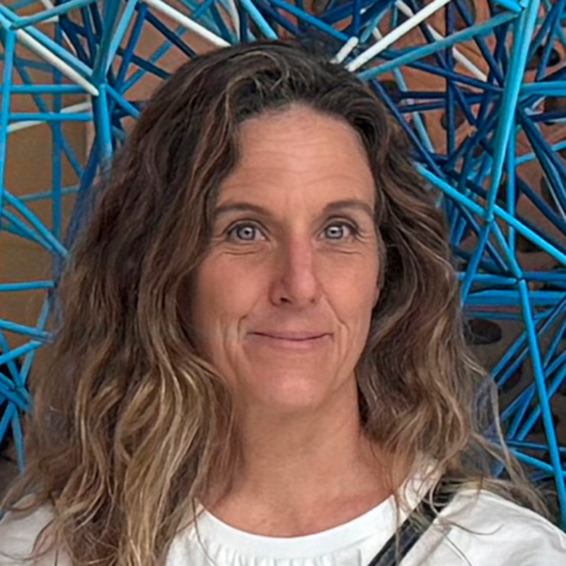 FriedrichVerena_portrait25_800